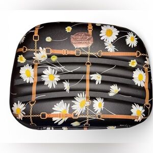 Young Living Beauty School Daisy Chain Cosmetics Case w/ keys & lock, Brand New.